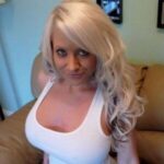 Profile photo of Helen